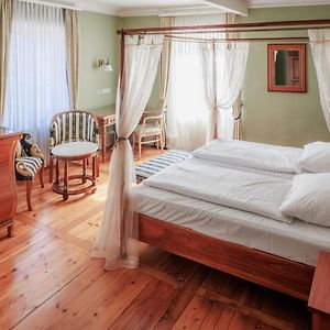 Deluxe Zimmer mit Kingsize-Bett